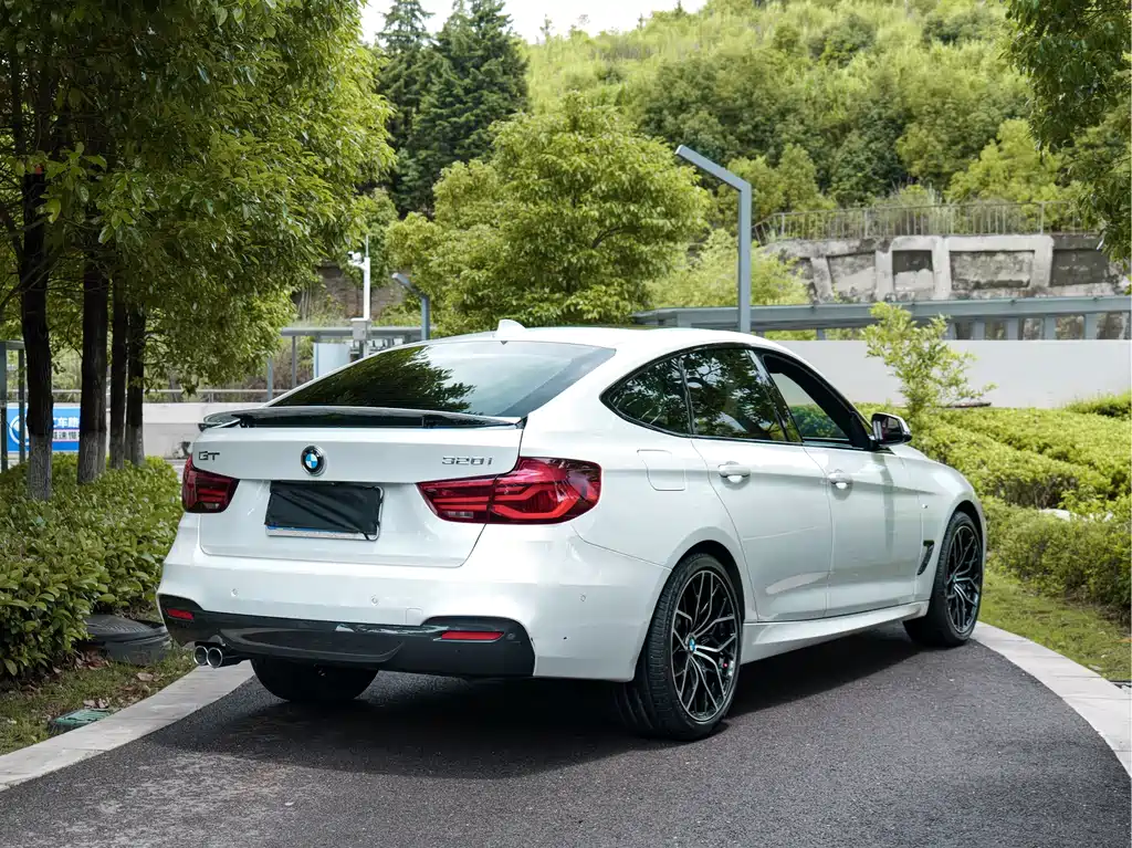 BMW 3 Series GT 2021 — фото 4
