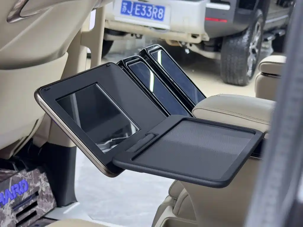 Toyota Alphard 2025 — фото 17