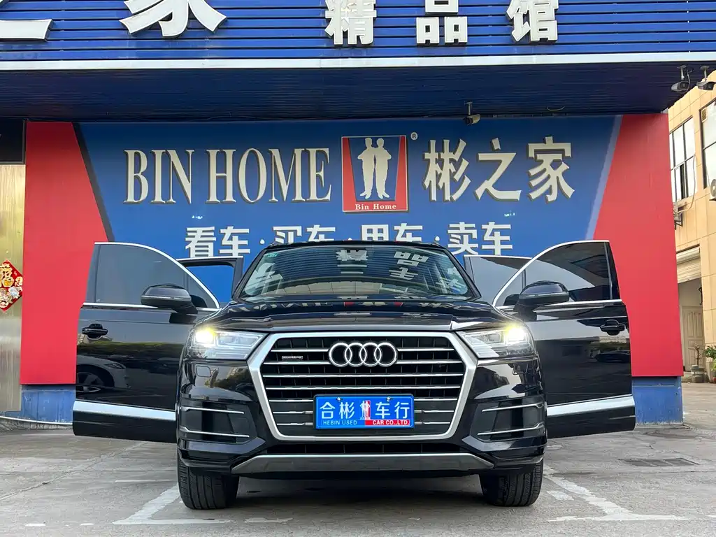 Audi Q7 2017 — фото 24