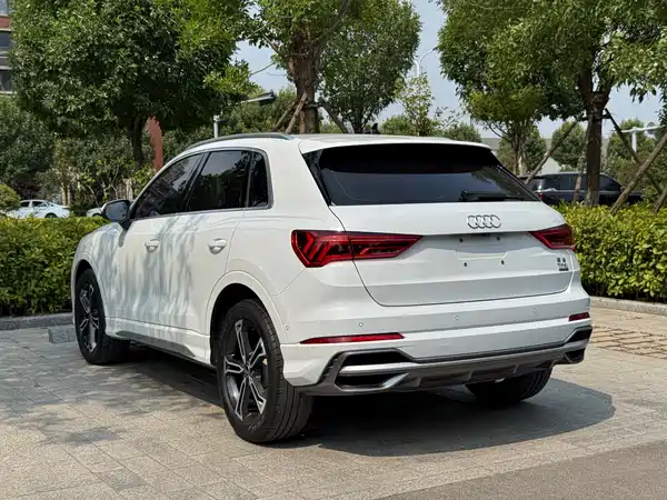 Audi Q3 2022
