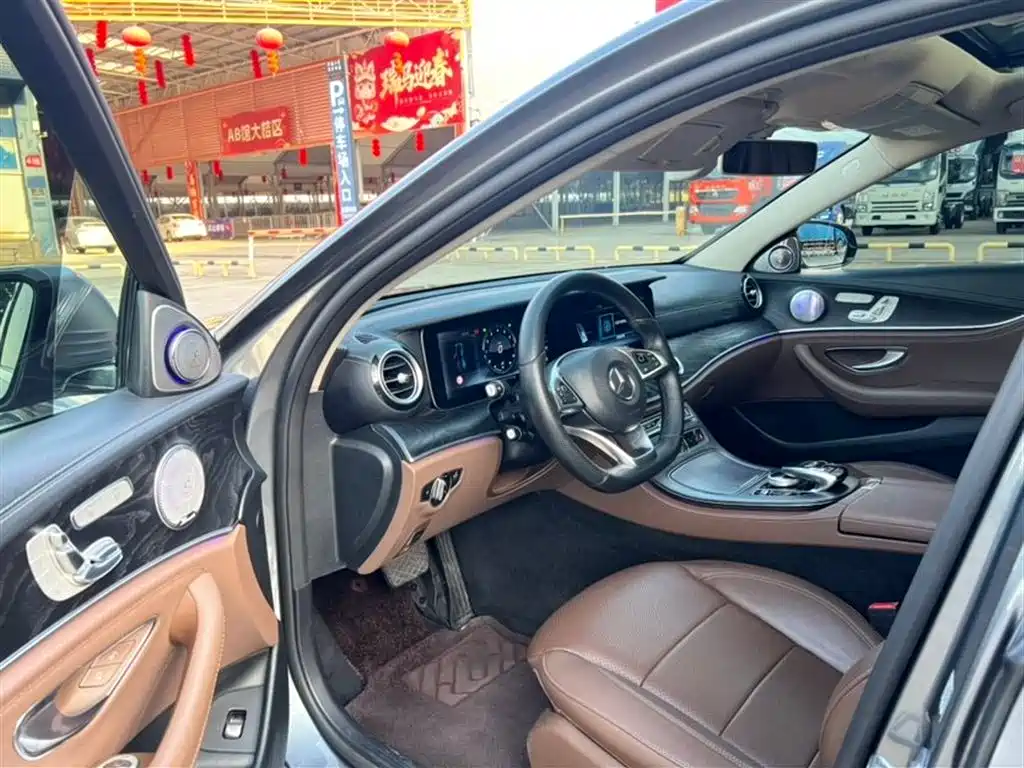 Mercedes-Benz E-Class 2018