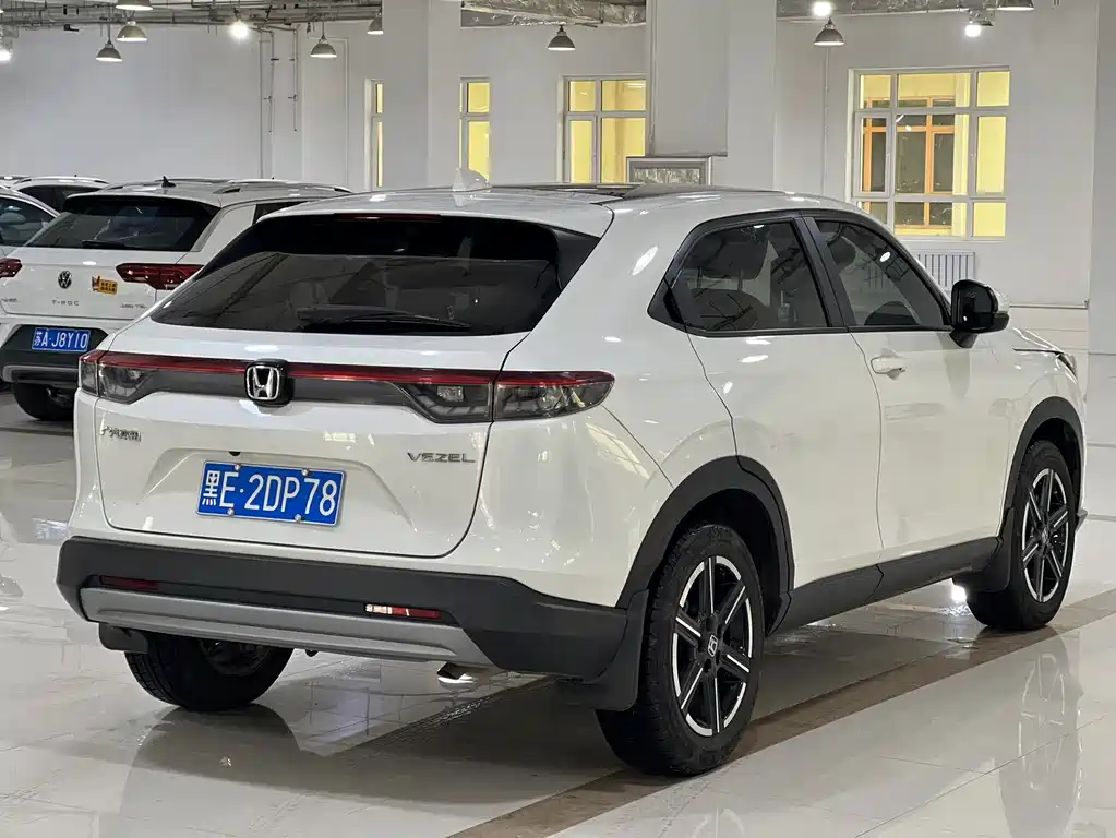 Honda Vezel 2023 — фото 12