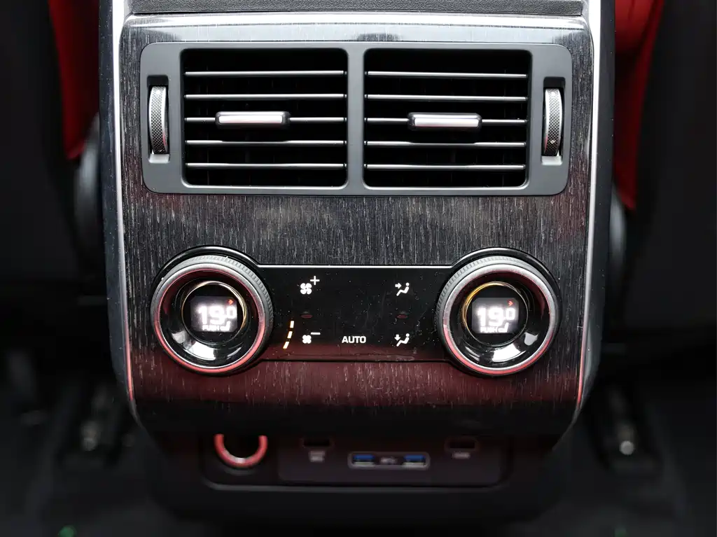 Land Rover Sport 2021 — фото 19