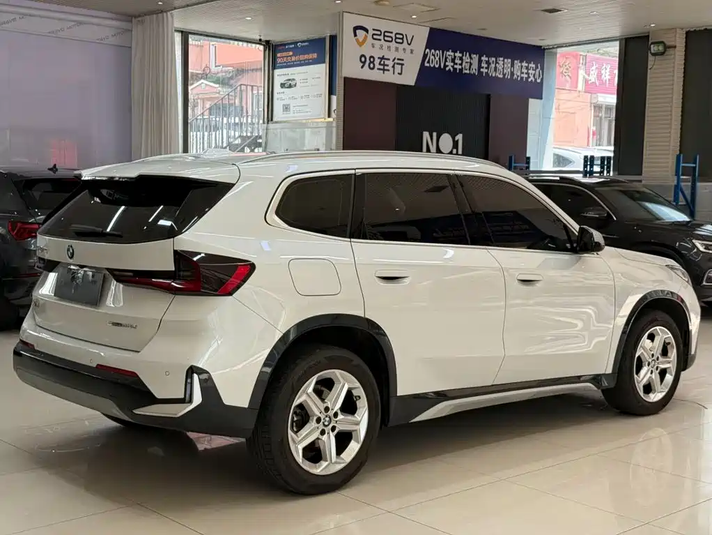 BMW X1 2023