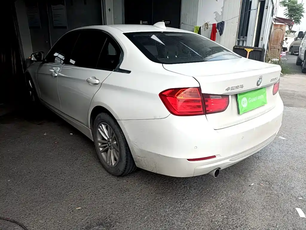 BMW 3 Series 2015