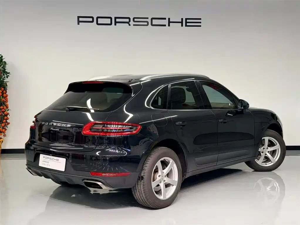 Porsche Macan 2015 — фото 6