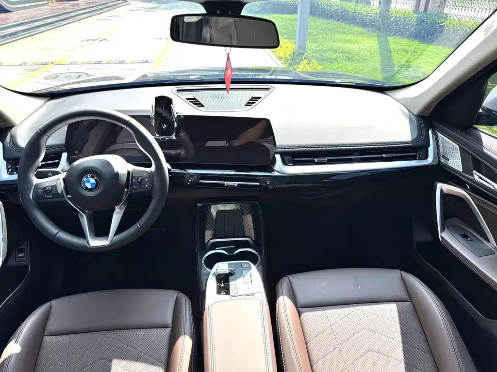 BMW X1 2024 — фото 13