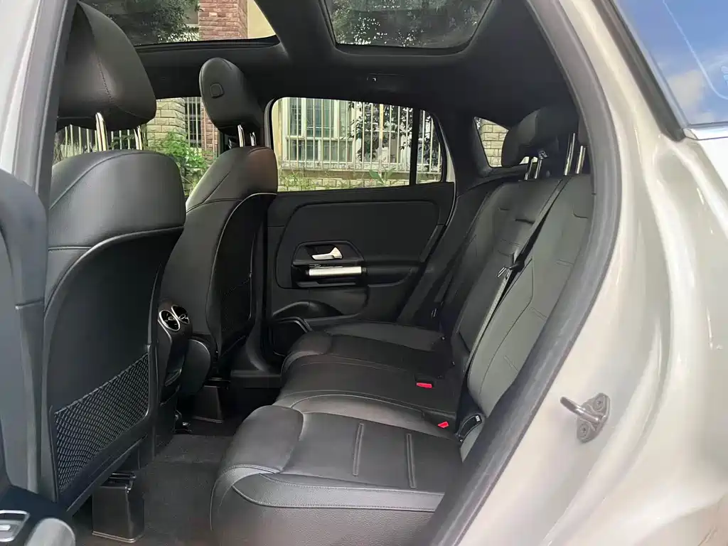 Mercedes-Benz GLA 2020 — фото 14