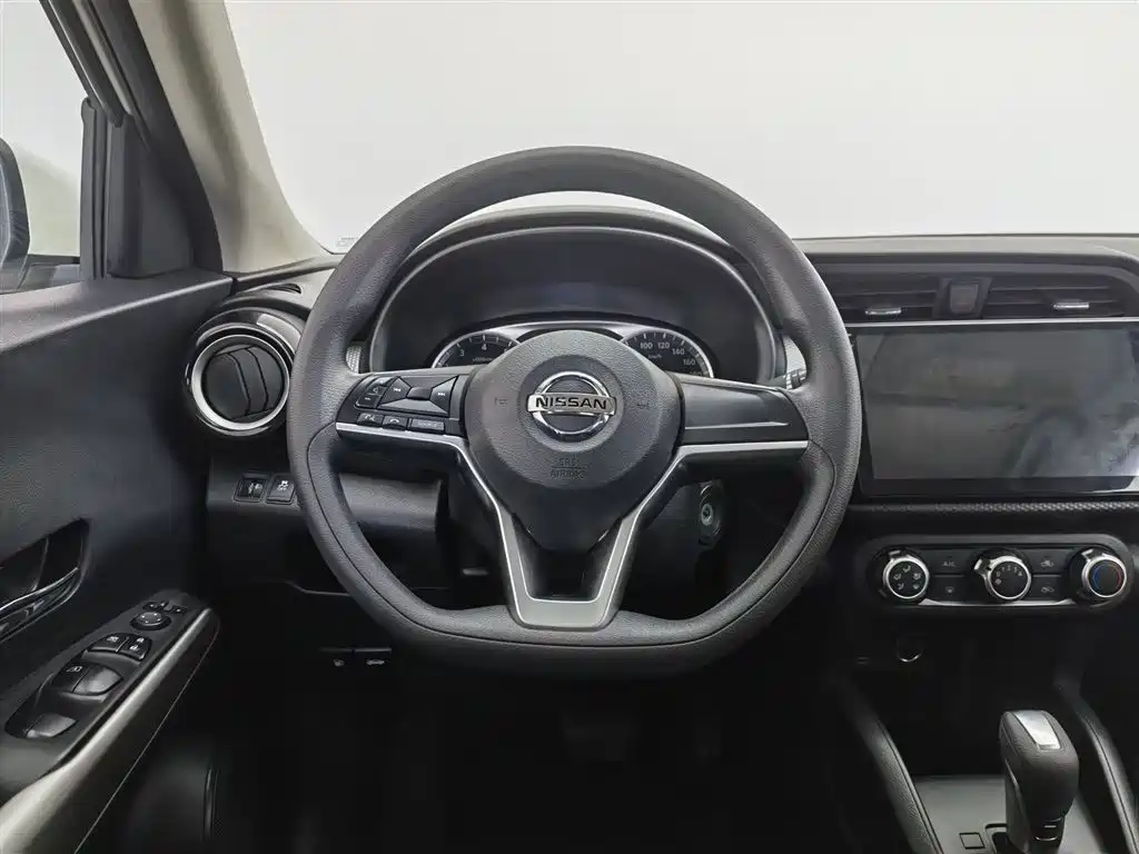 Nissan Kicks 2021 — фото 11
