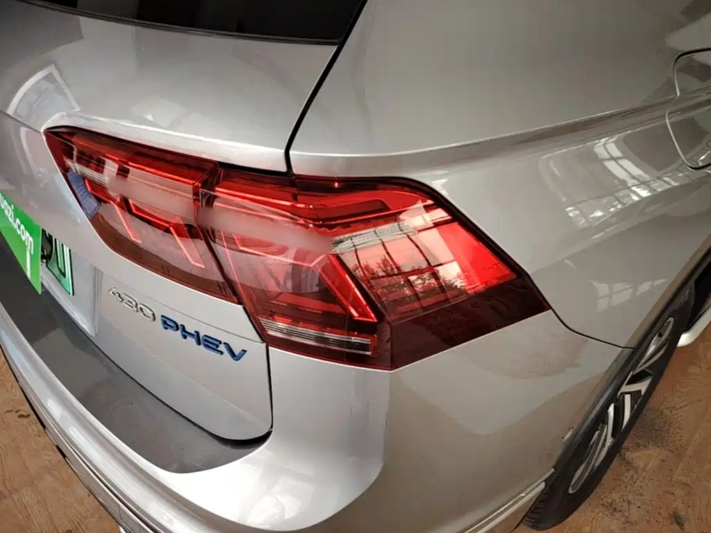 Volkswagen Tiguan L PHEV 2021 — фото 8