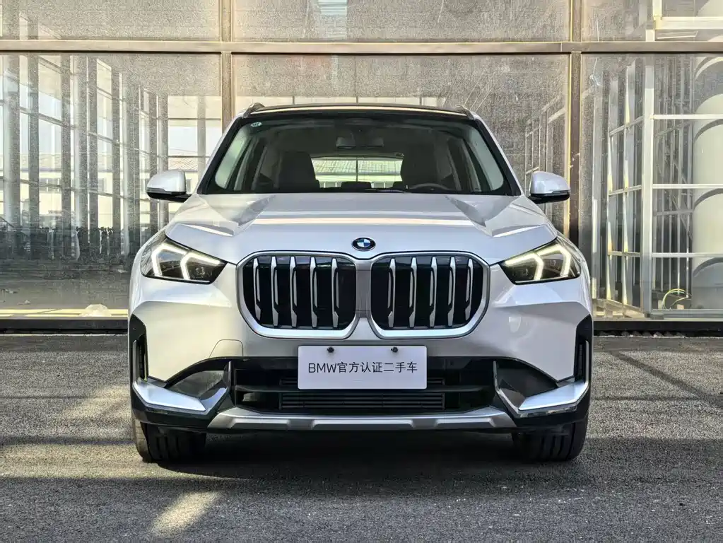 BMW X1 2025 — фото 2