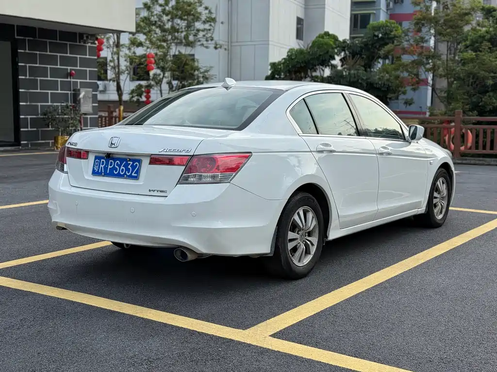 Honda Accord 2009