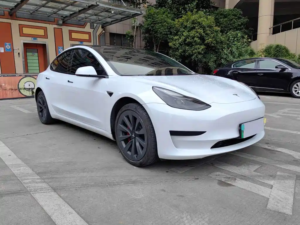 Tesla Model 3 2022 — фото 3