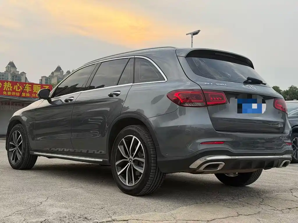 Mercedes-Benz GLC 2021