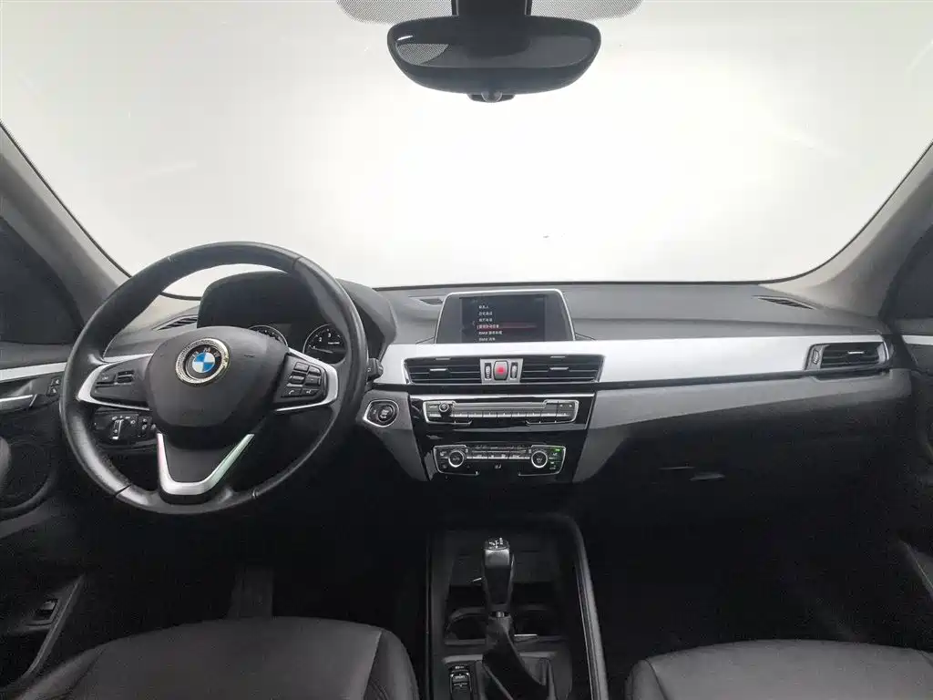 BMW X1 2019 — фото 5