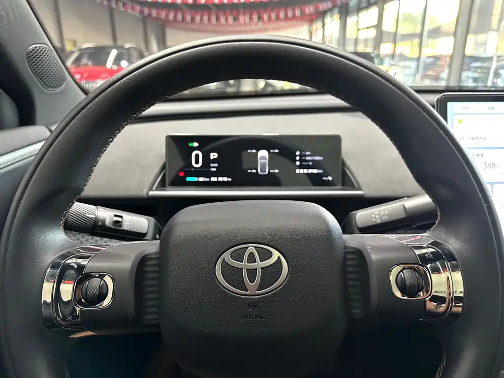 Toyota bZ3X 2025 — фото 18