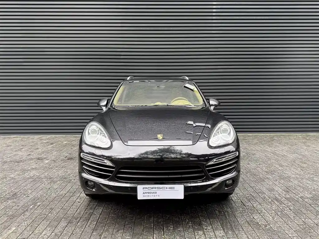 Porsche Cayenne 2014 — фото 16