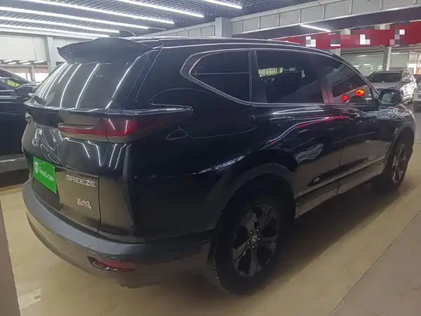 Honda Breeze 2022