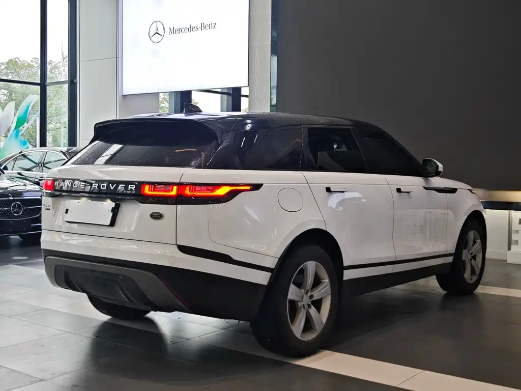 Land Rover Velar 2018 — фото 6