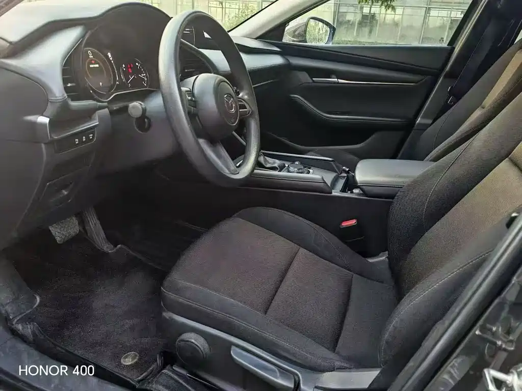 Mazda 3 Axela 2021
