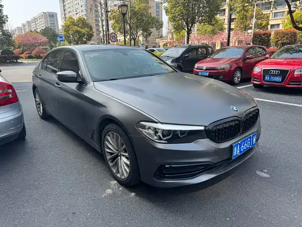 BMW 5 Series 2020