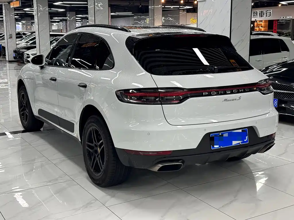 Porsche Macan 2020