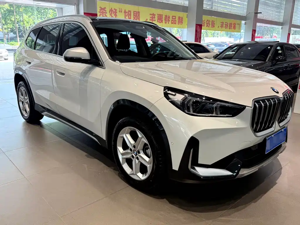 BMW X1 2023 — фото 3
