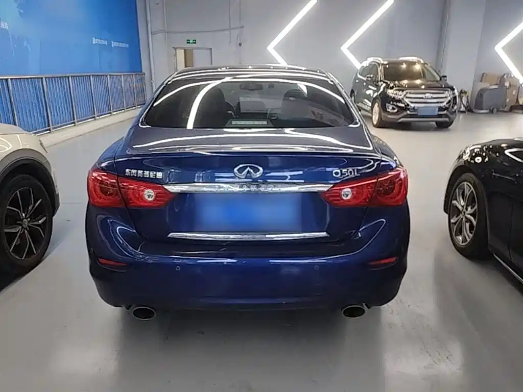 Infiniti Q50L 2017 — фото 6