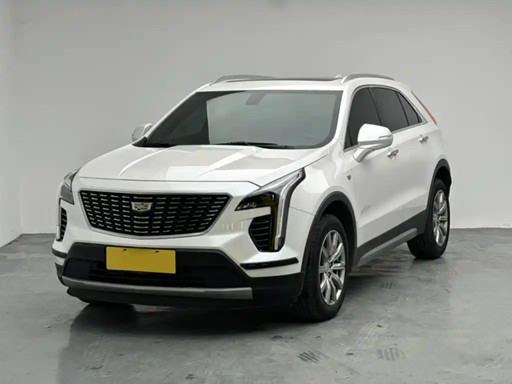 Cadillac XT4 2019 — фото 1