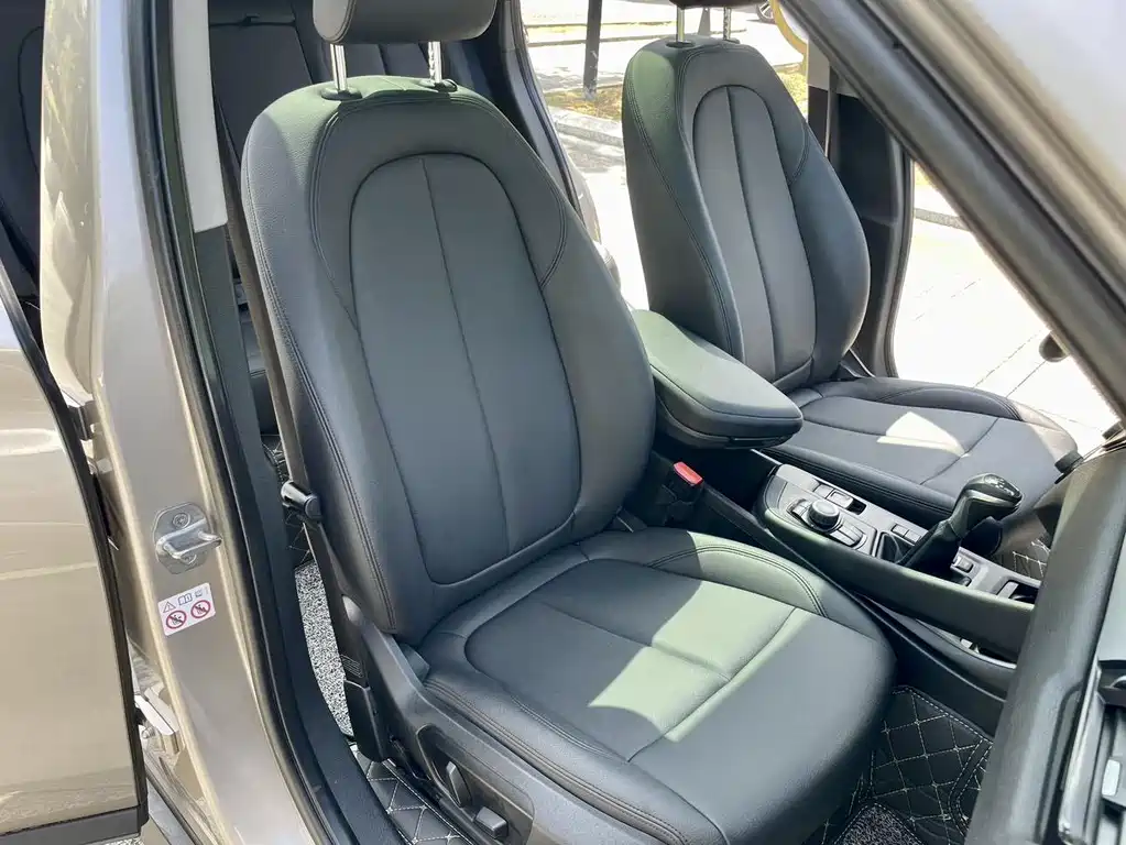 BMW X1 2019 — фото 11