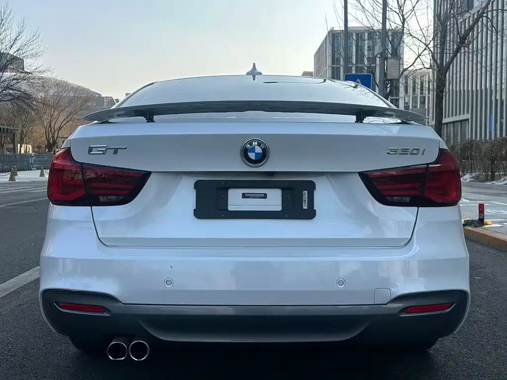 BMW 3 Series GT 2020 — фото 6