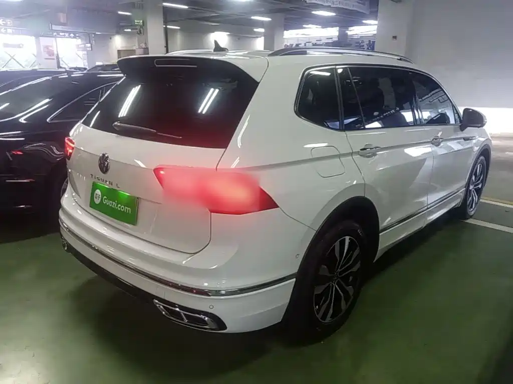 Volkswagen Tiguan L 2022
