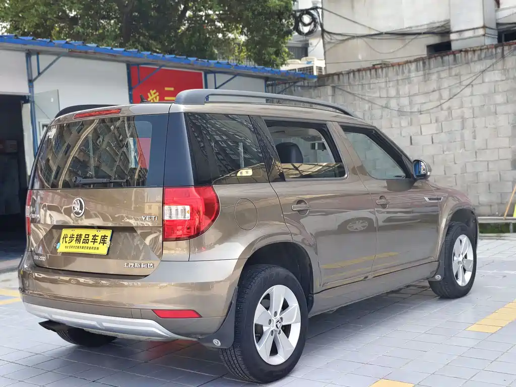 Skoda Yeti 2019 — фото 18