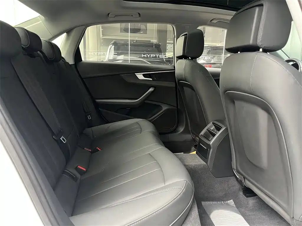 Audi A4L 2022