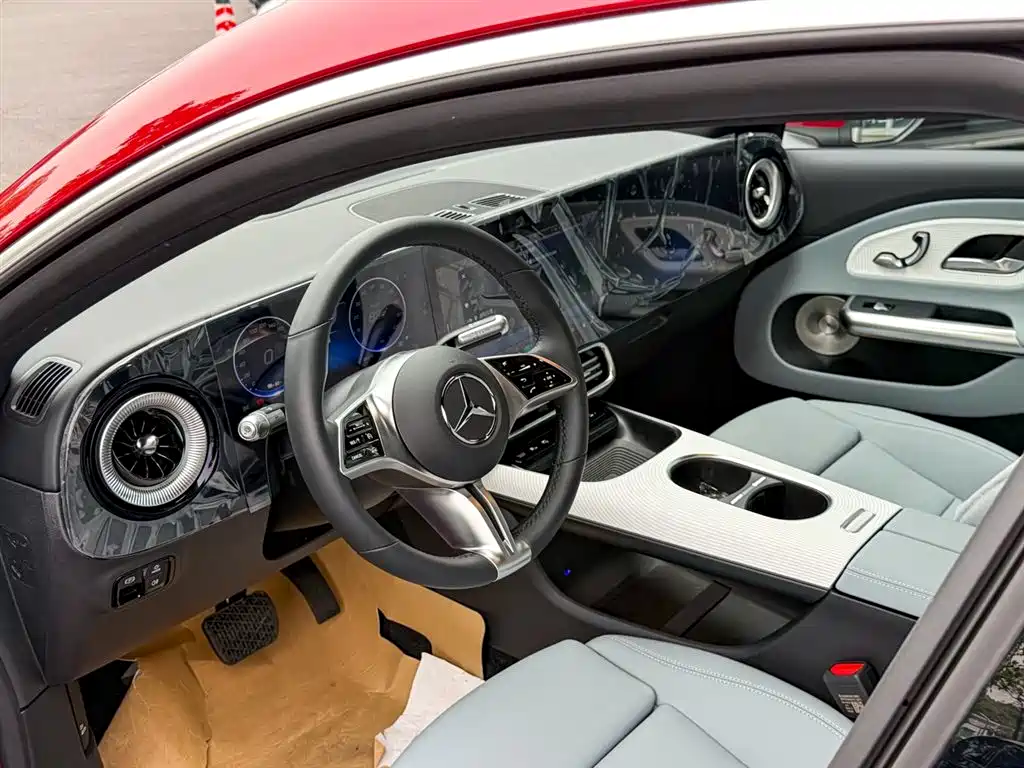Mercedes-Benz CLA EV 2025 — фото 5