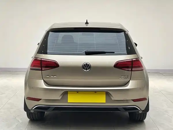Volkswagen Golf 2020