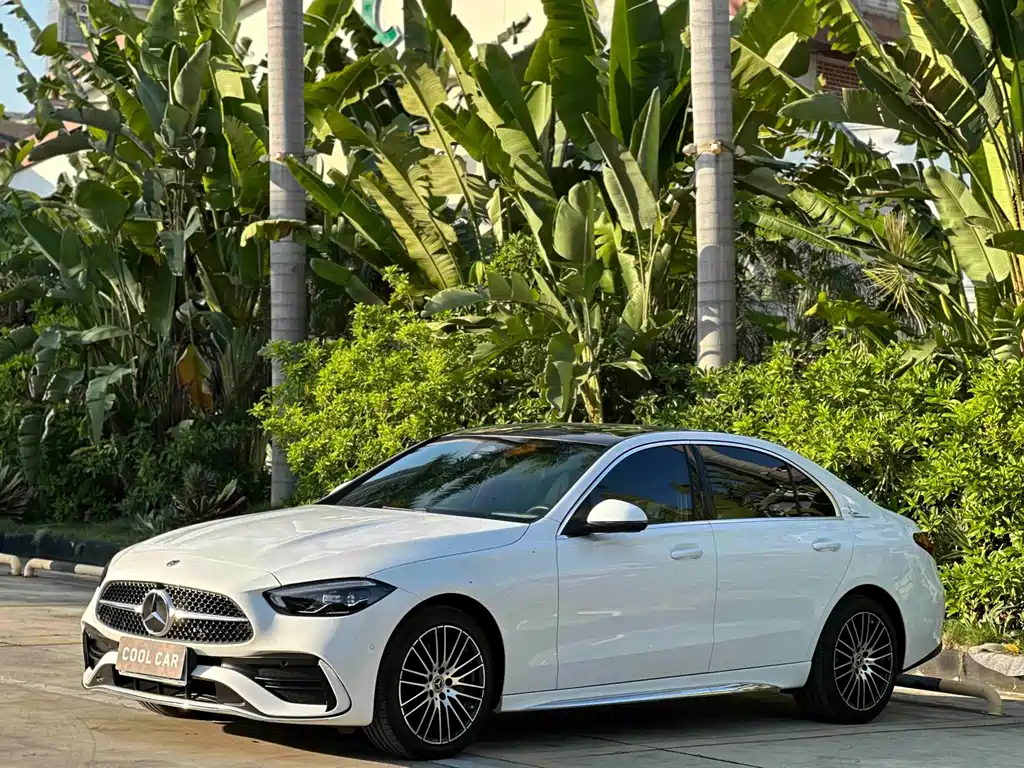 Mercedes-Benz C-Class 2022 — фото 1