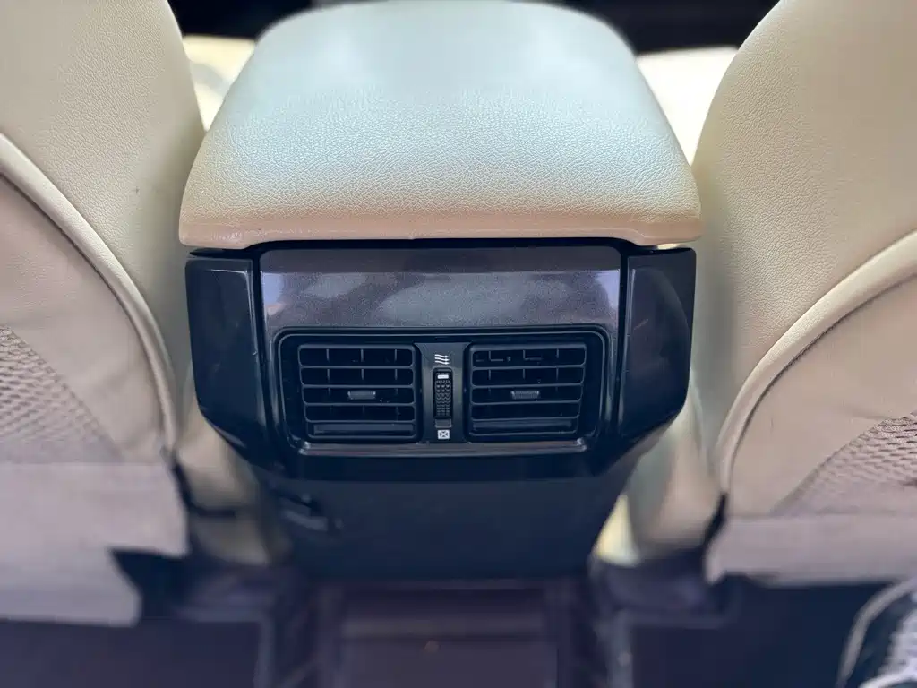 Toyota Prado 2014 — фото 17