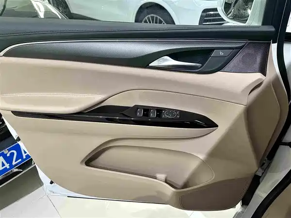 Buick GL8 New Energy 2025