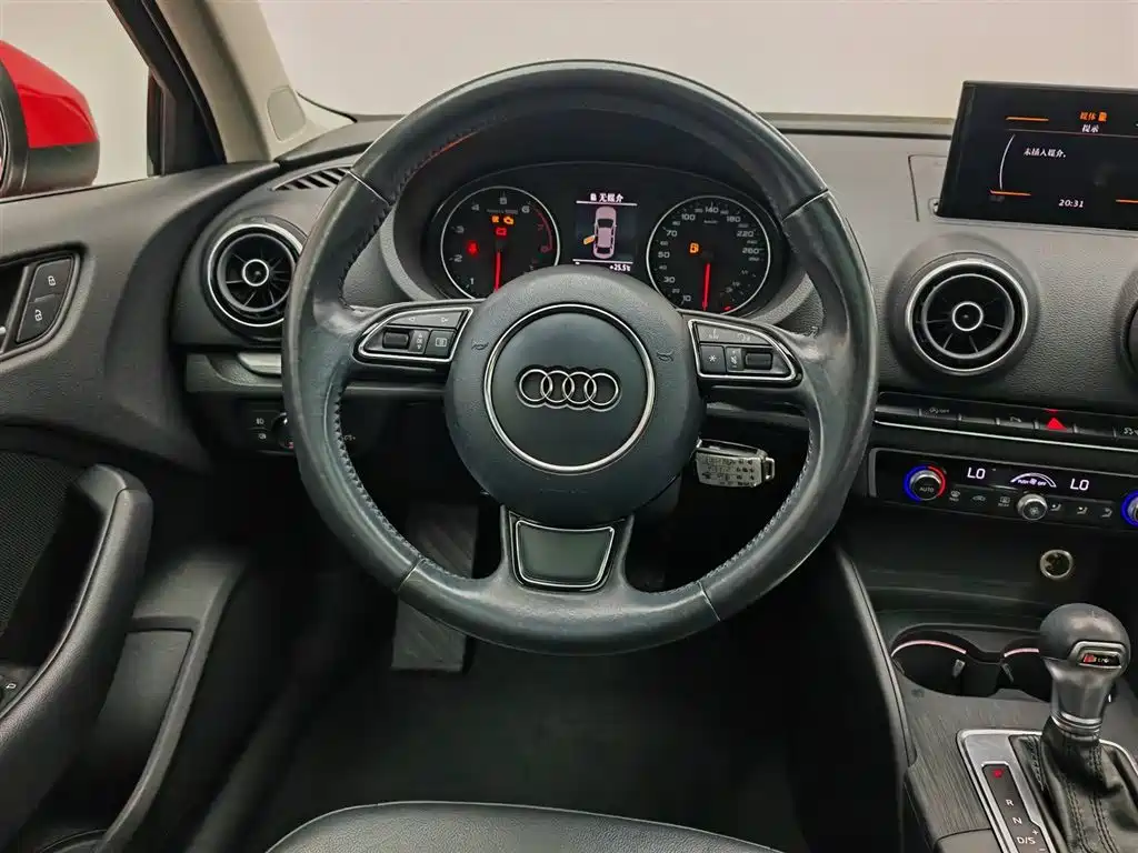 Audi A3 2015 — фото 11