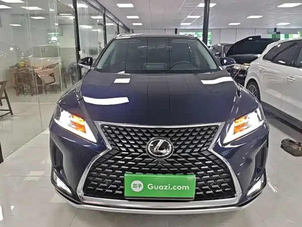 Lexus RX 2021