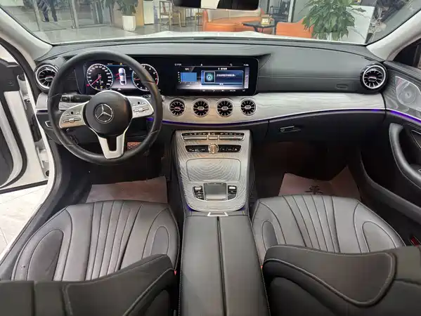 Mercedes-Benz CLS 2020