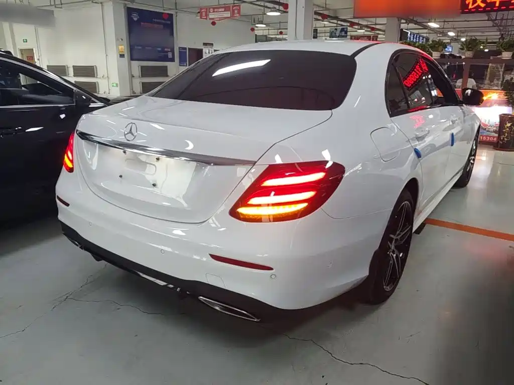 Mercedes-Benz E-Class 2017
