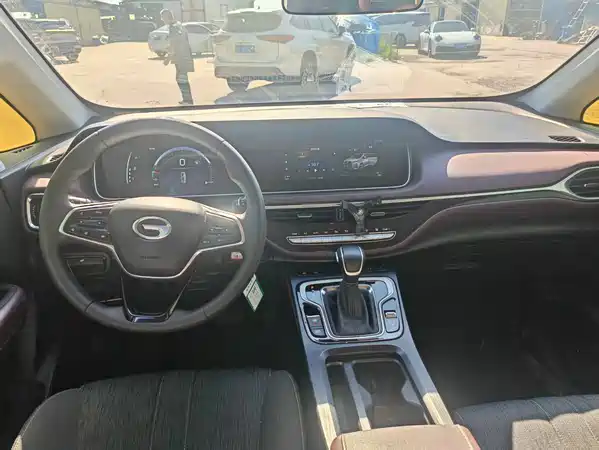 GAC Trumpchi M6 2022