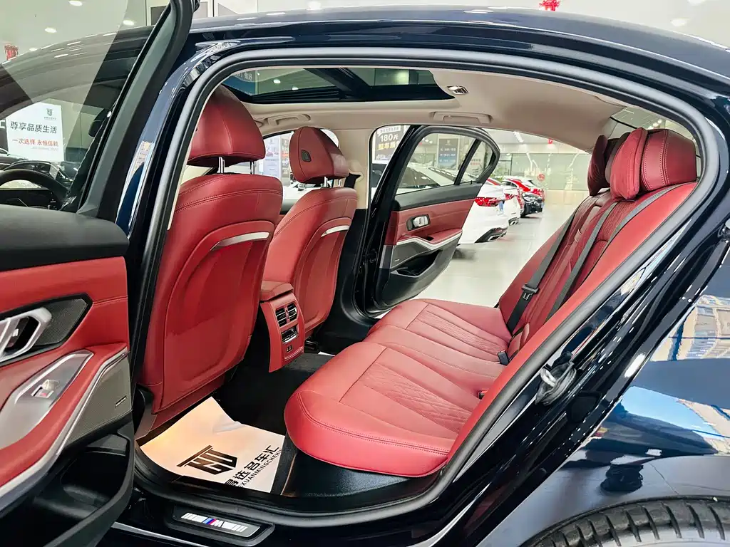BMW 3 Series 2024