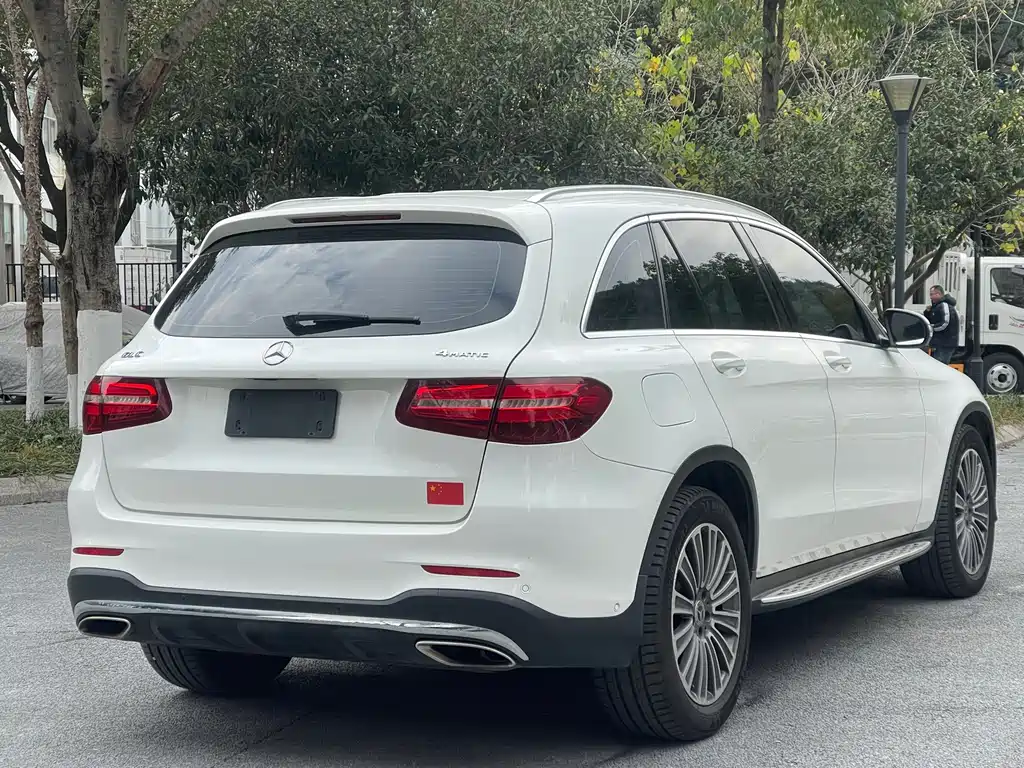 Mercedes-Benz GLC 2017 — фото 7