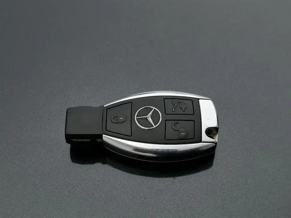 Mercedes-Benz C-Class 2014 — фото 19