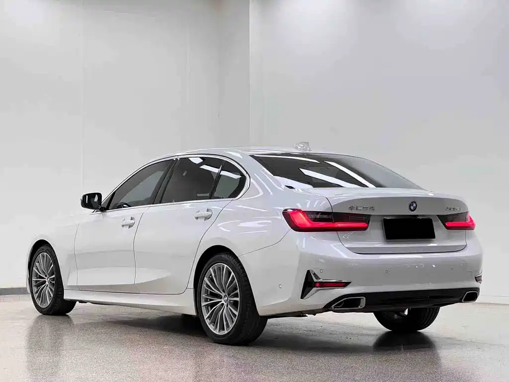 BMW 3 Series 2020 — фото 6