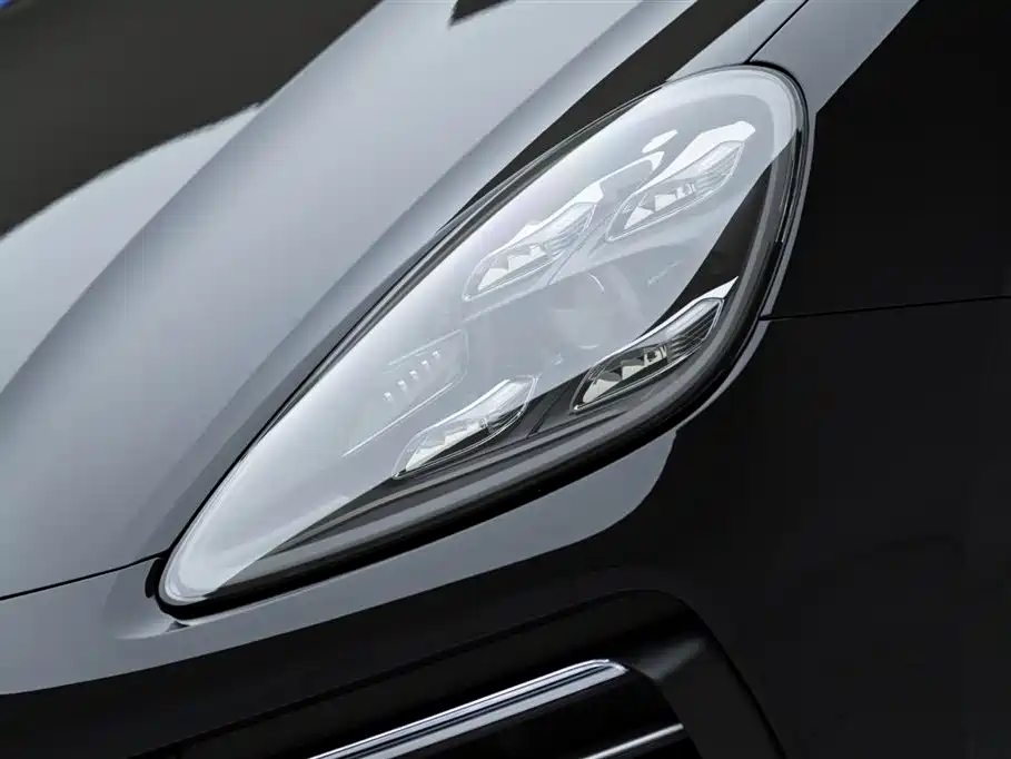 Porsche Cayenne Hybrid 2022 — фото 5