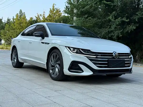 Volkswagen CC 2024